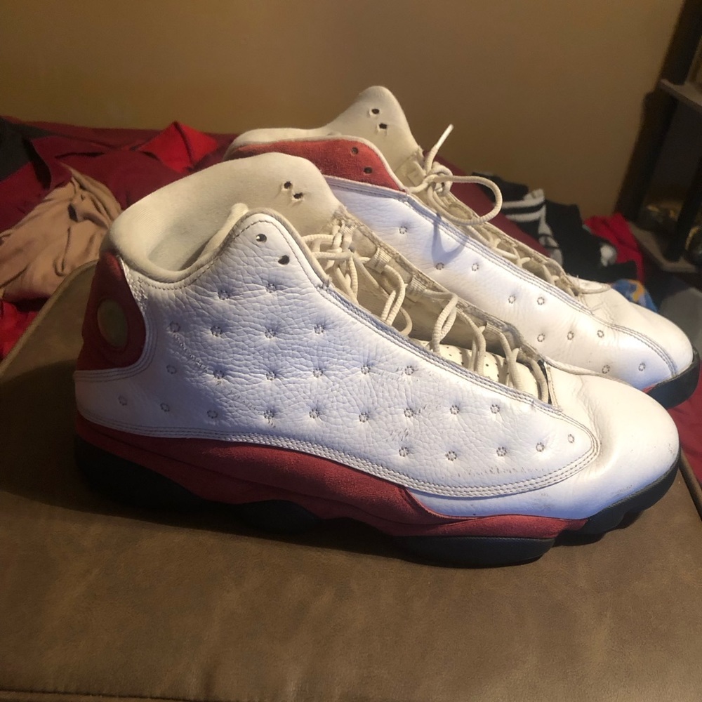 Air Jordan Retro 13 Cherry